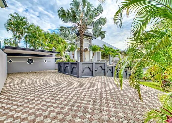Villa Castillo Colonial - By Pura